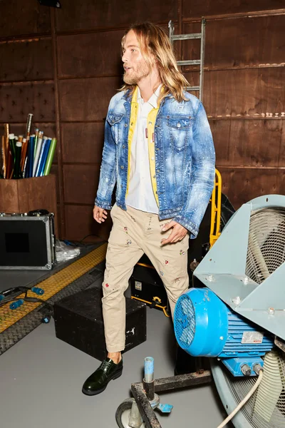 Look 28